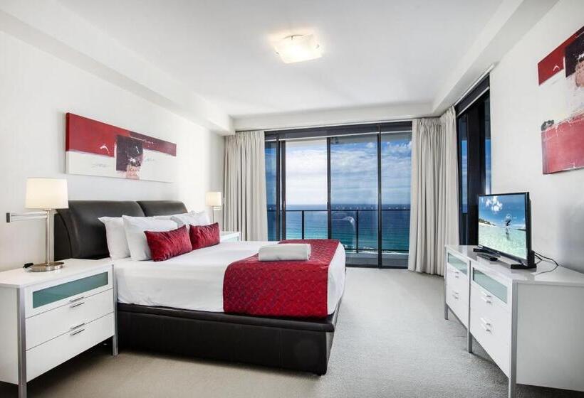 3침실 디럭스 아파트, Ultra Broadbeach
