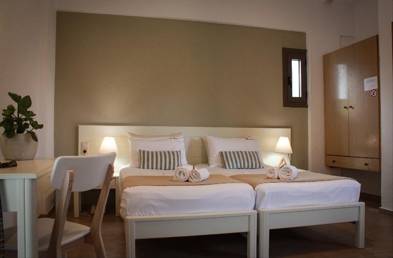 استودیوی استاندارد, Villa Vicky