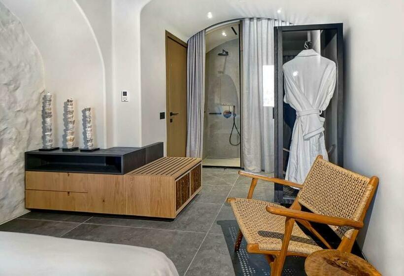 Номер Superior, Radisson Blu Zaffron Resort, Santorini
