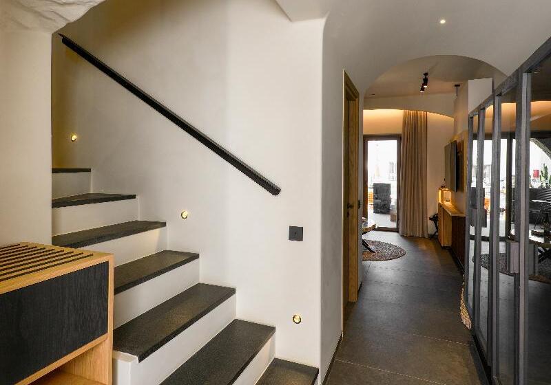 Вилла 1 Спальня, Radisson Blu Zaffron Resort, Santorini
