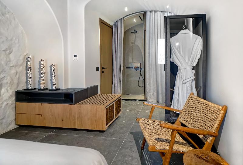 Номер Superior, Radisson Blu Zaffron Resort, Santorini