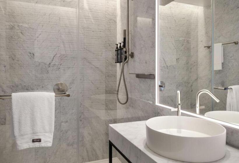 Апартаменты 3 Спальни, The Westin London City