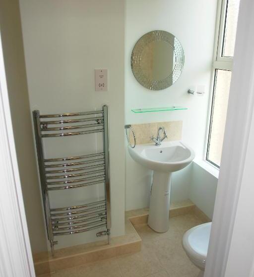 Семейный Номер, Filton Guest House