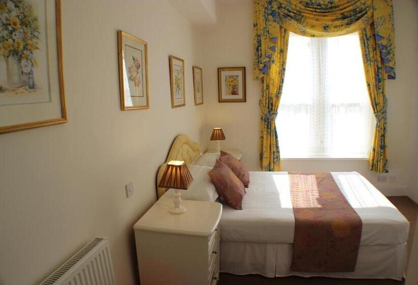 Номер Стандарт, Filton Guest House
