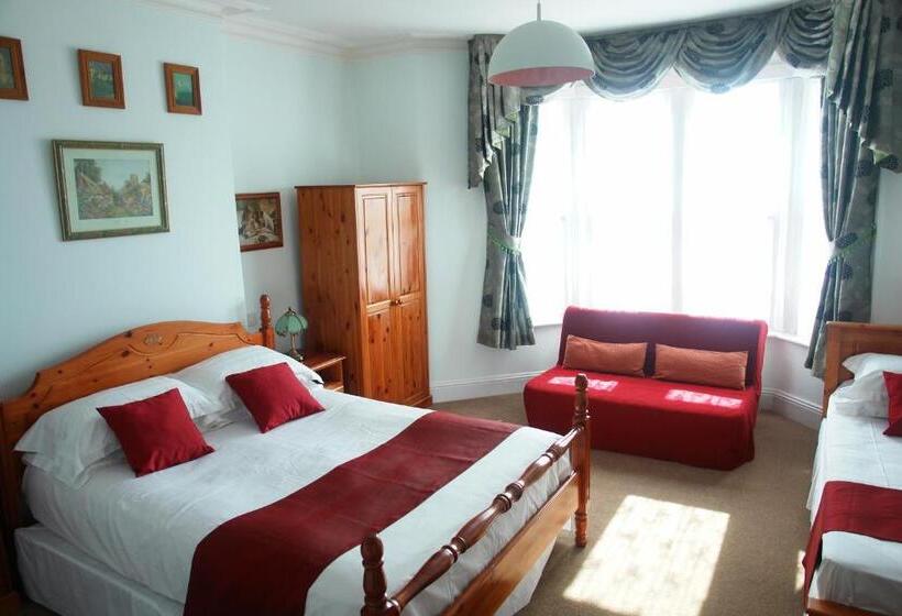 Семейный Номер, Filton Guest House
