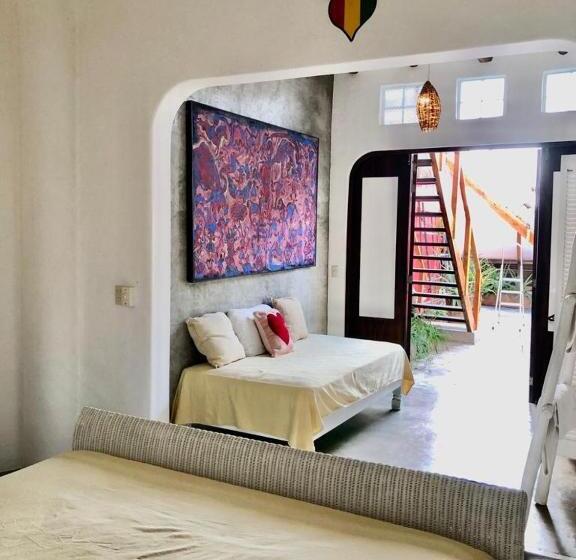 Standardrum, Casa Love