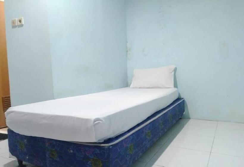 Номер Стандарт Индивидуальный, Oyo 90766 Gardenia Boarding House