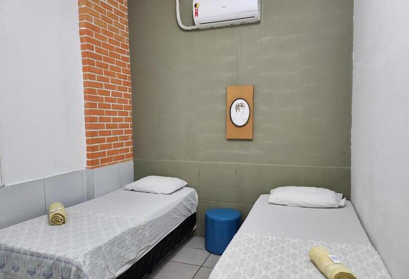 اتاق استاندارد با سرویس بهداشتی مشترک, Casa Recife Pousada