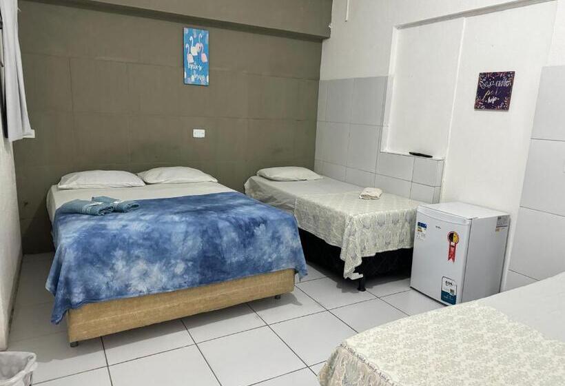 اتاق استاندارد چهارنفره با سرویس بهداشتی مشترک, Casa Recife Pousada