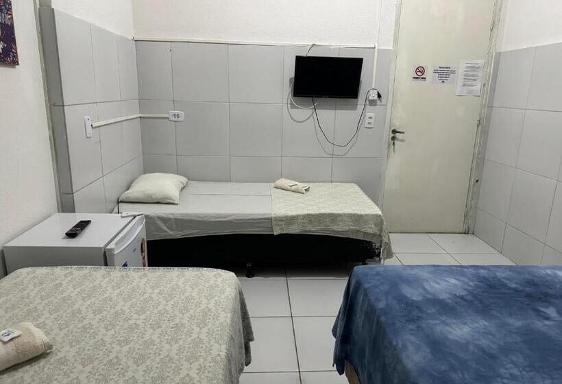 اتاق استاندارد چهارنفره با سرویس بهداشتی مشترک, Casa Recife Pousada