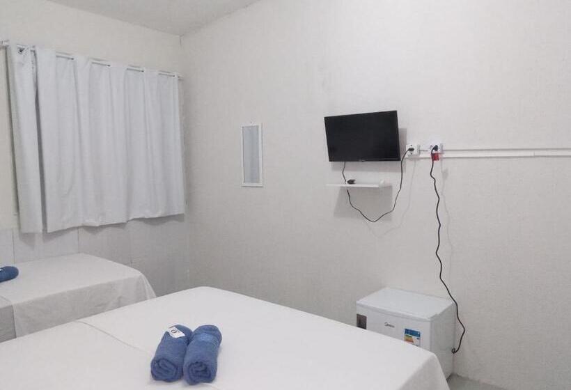 اتاق استاندارد چهارنفره با سرویس بهداشتی مشترک, Casa Recife Pousada