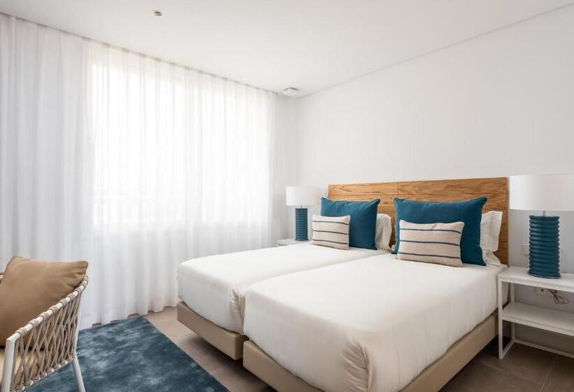 Люкс 3 Спальни, Los Jardines de Abama Suites