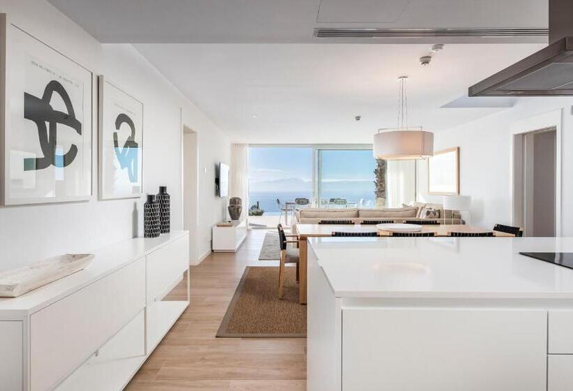 Вилла 2 Спальни Вид на Море, Los Jardines de Abama Suites