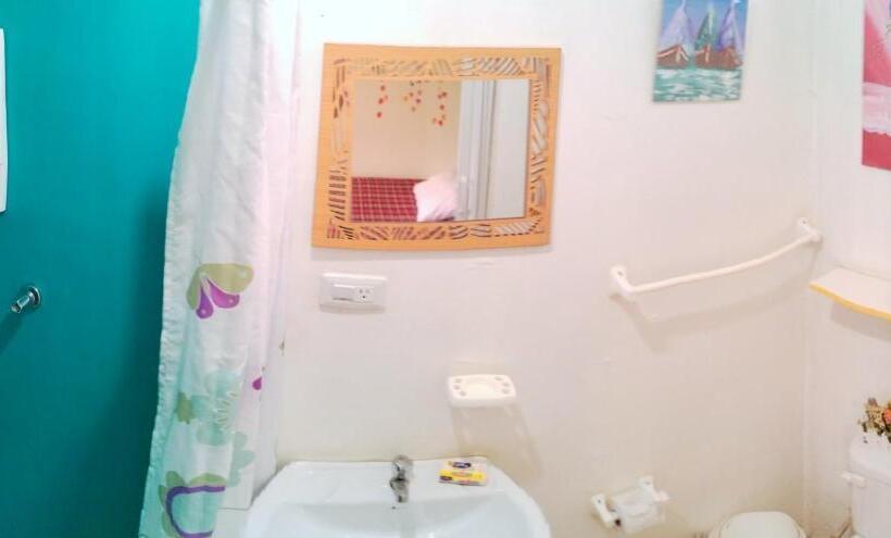 اتاق استاندارد, Buganvilla Guest House