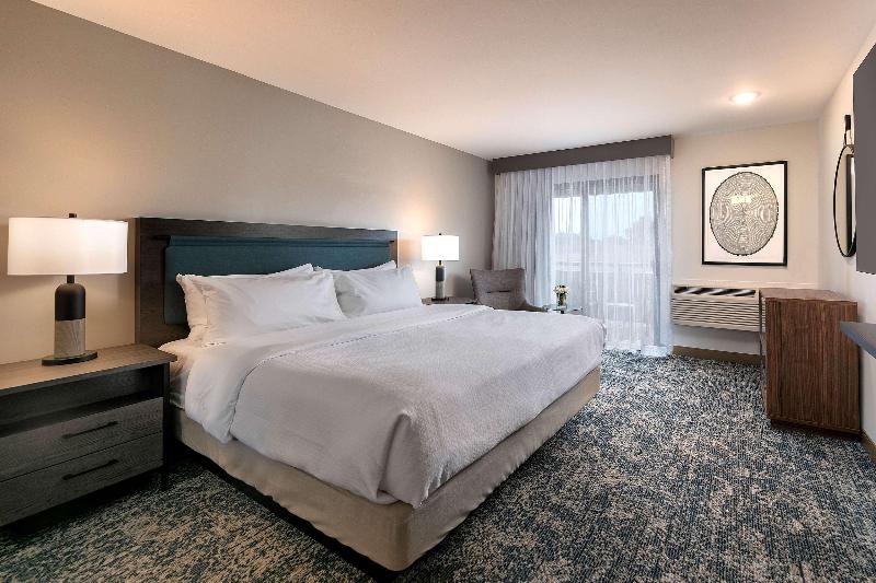Классический Номер, Antoinette Hotel Wimbledon