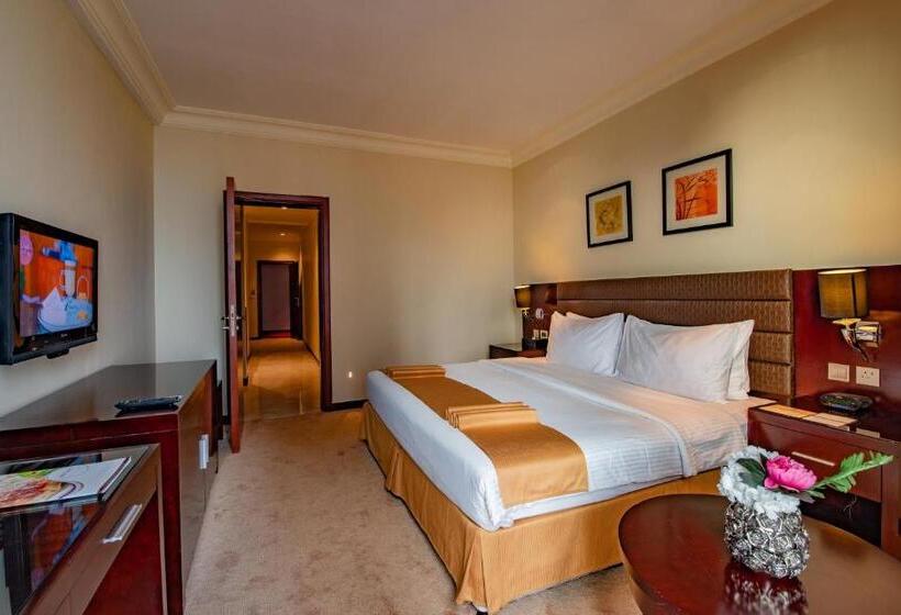 Полулюкс Боковой Вид на Море, Mercure Corniche Al Khobar