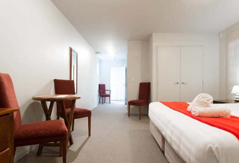 Апартаменты 4 Спальни, The Glebe Apartments