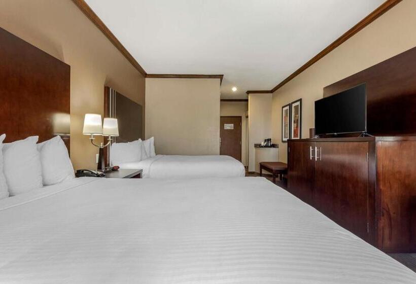 Номер Стандарт Адаптированный для Инвалидов, Best Western Plus Texoma Hotel & Suites