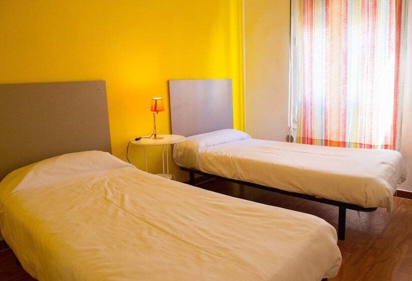 غرفة قياسية حمام مشترك, Russafa Youth Hostel