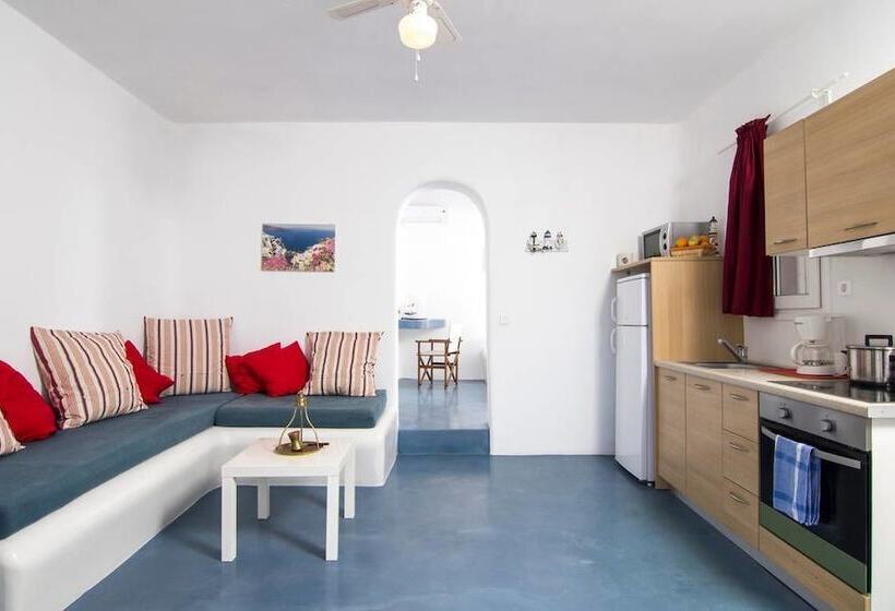 بانگلوی استاندارد با چشم‌انداز دریا, Nectarios Villa   Studios & Suites Adults Only