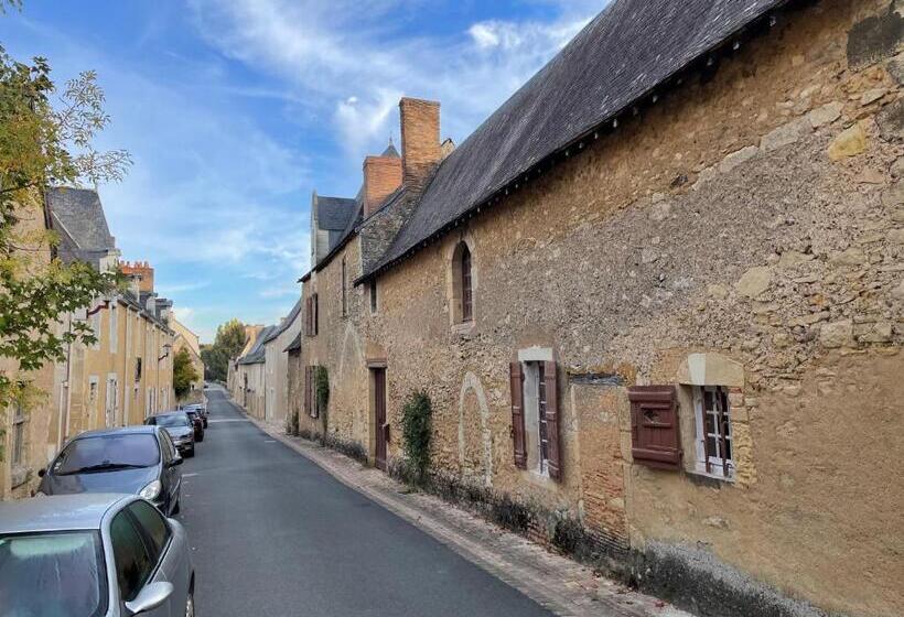 Люкс Вид на Сад, Clos Saint Léonard