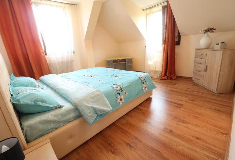 اتاق استاندارد, Casa Din Deal
