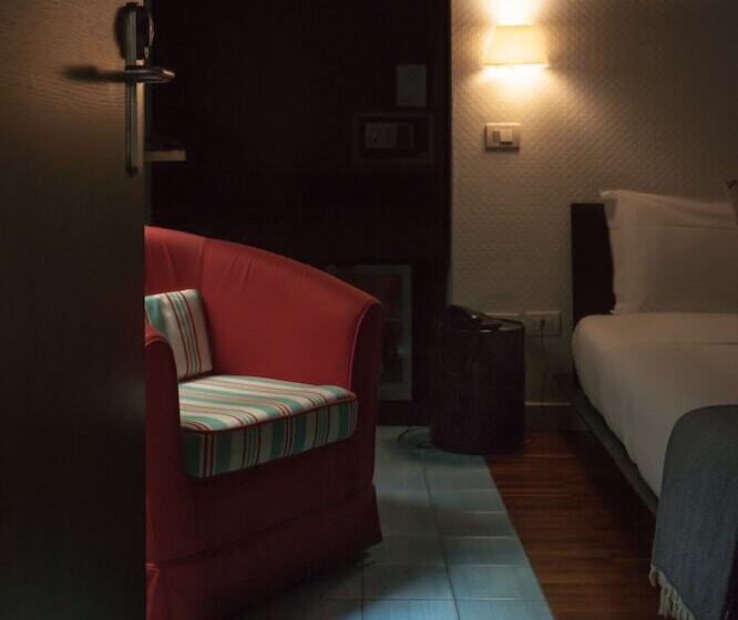 اتاق استاندارد, B&b Attico Partenopeo