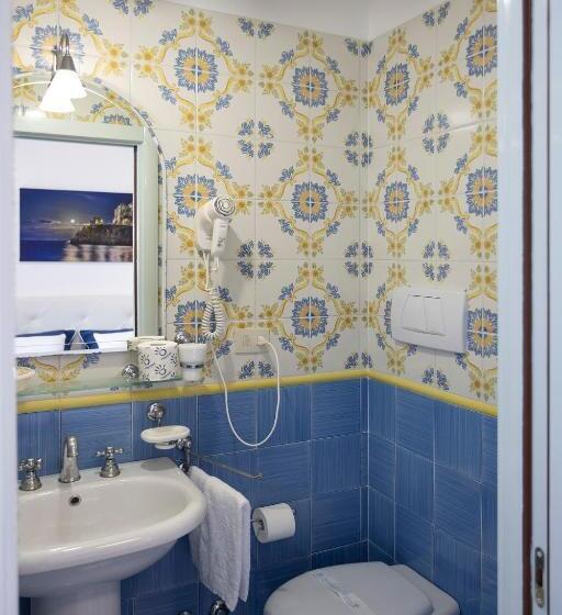Номер Стандарт Вид на Море с Террасой, Locanda Costa D'Amalfi
