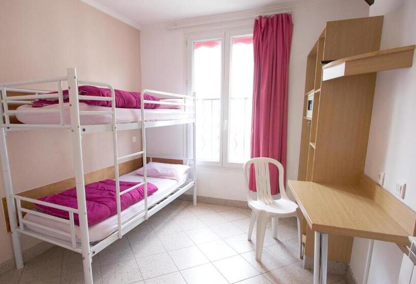 تختخواب در اتاق مشترک, Bastille Hostel