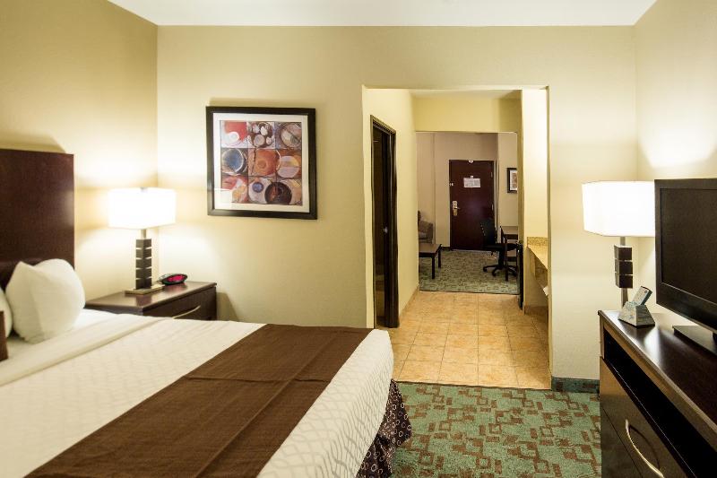 سوئیت با تخت بزرگ, Best Western Plus Eastgate Inn & Suites