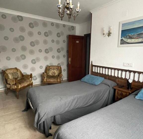 Quarto Estandar, Hostel Arenos