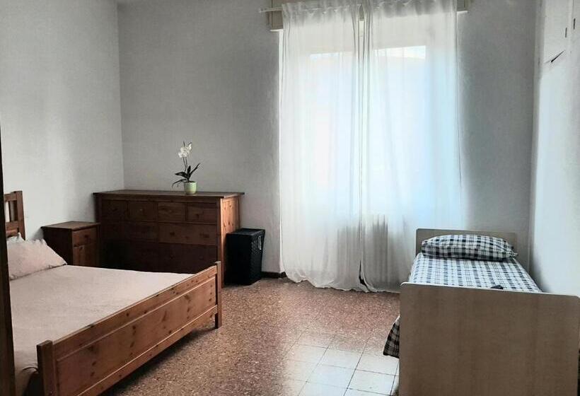 Дом 3 Спальни, B&b I Due Tigli