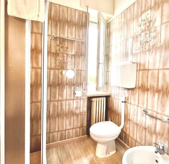اتاق استاندارد با چشم‌انداز دریاچه, Casa Caterina Lake View Holidays Apartments