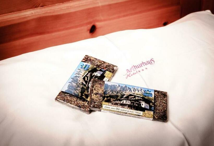 اتاق کلاسیک چهارنفره, Berghotel Arthurhaus