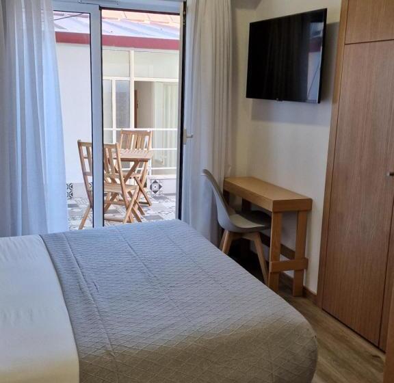 标准间带阳台, Soldouro Train Suites