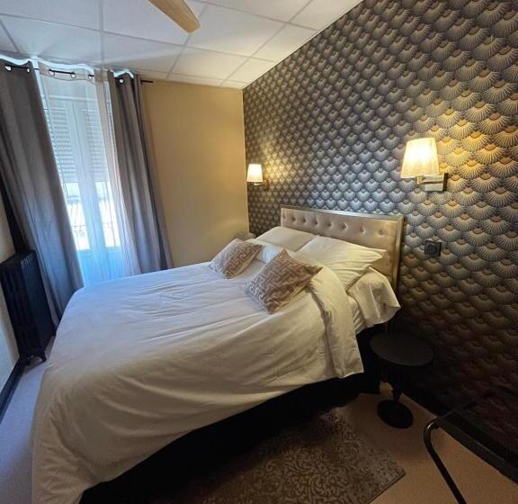 اتاق استاندارد با سرویس بهداشتی مشترک, Coco Marco Hôtel