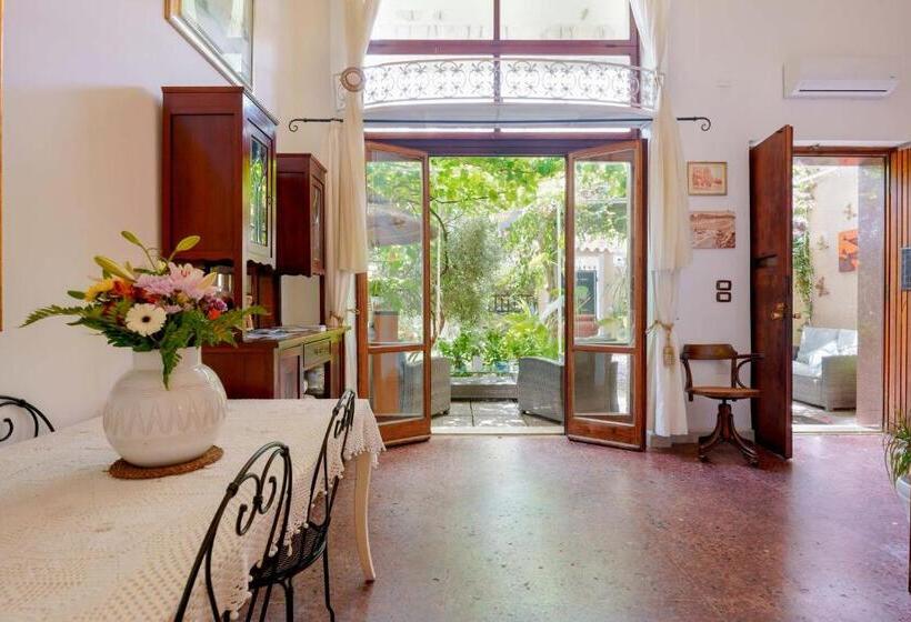 Номер Стандарт Индивидуальный, Villabeachcity Guesthouse