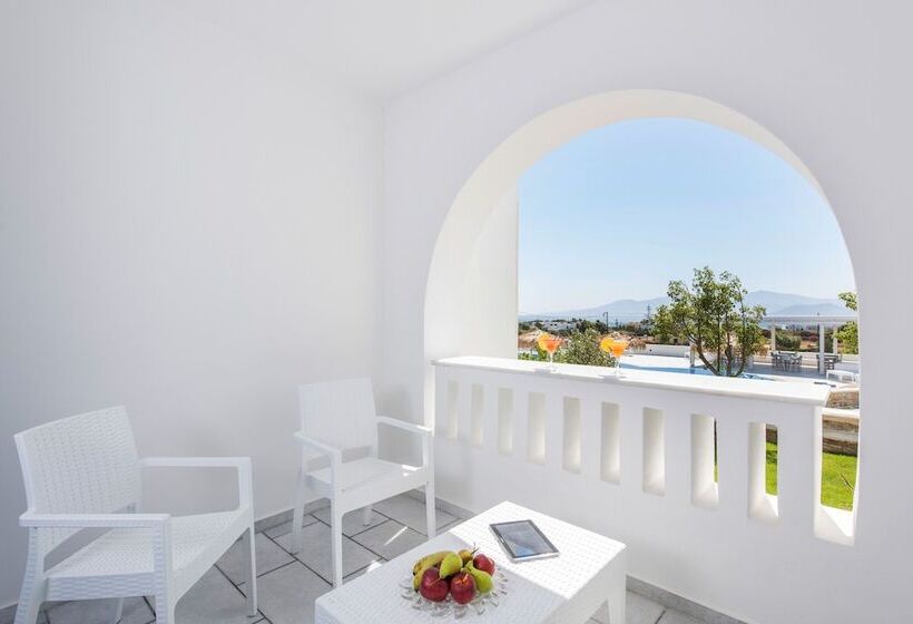Economy Triple Room, Cycladic Islands Hotel & Spa