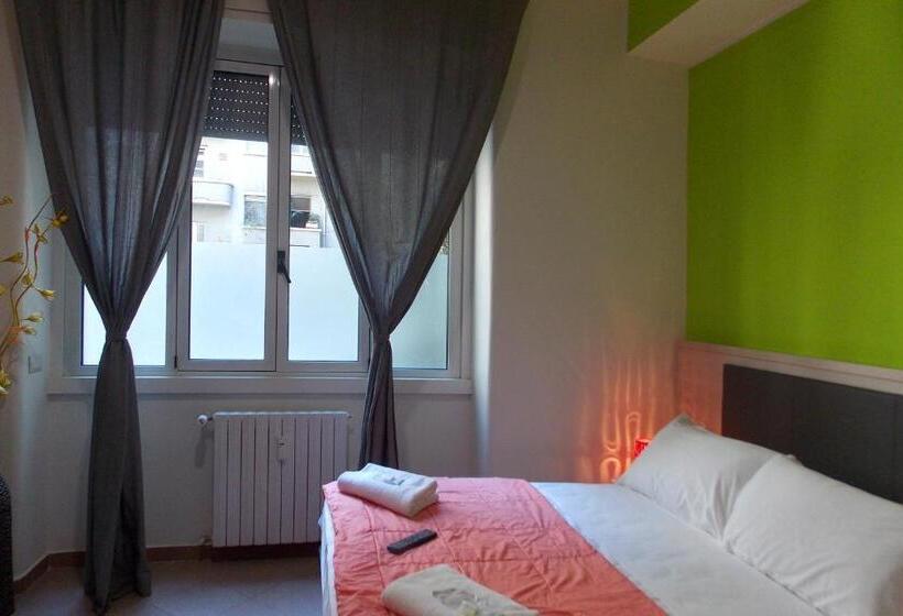 اتاق کلاسیک, Midtown Milano