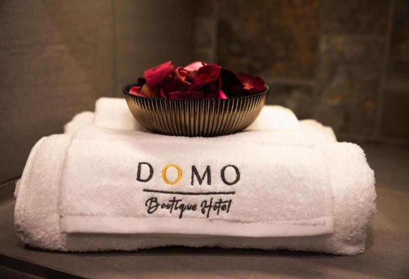 Люкс Кровать Кинг, Domo Boutique