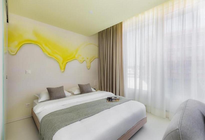 高级工作室, Visionapartments Basel Nauenstrasse   Contactless Check In