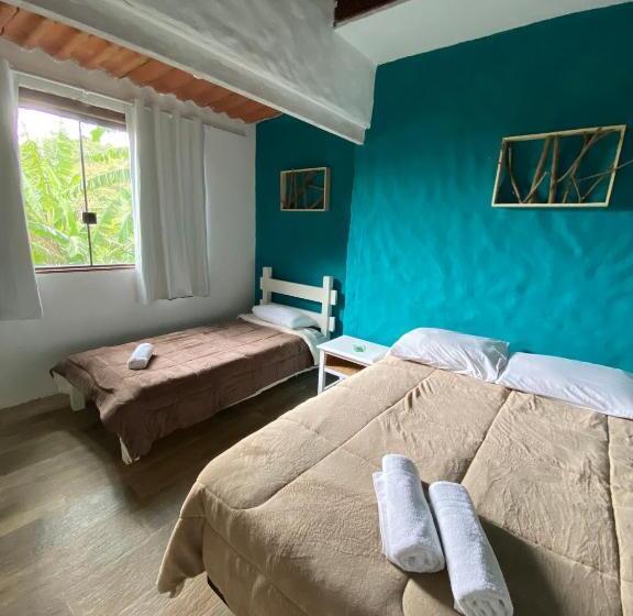 استودیوی استاندارد, Pousada Casa Mato