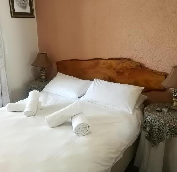 اتاق استاندارد یک نفره, Bonani B & B