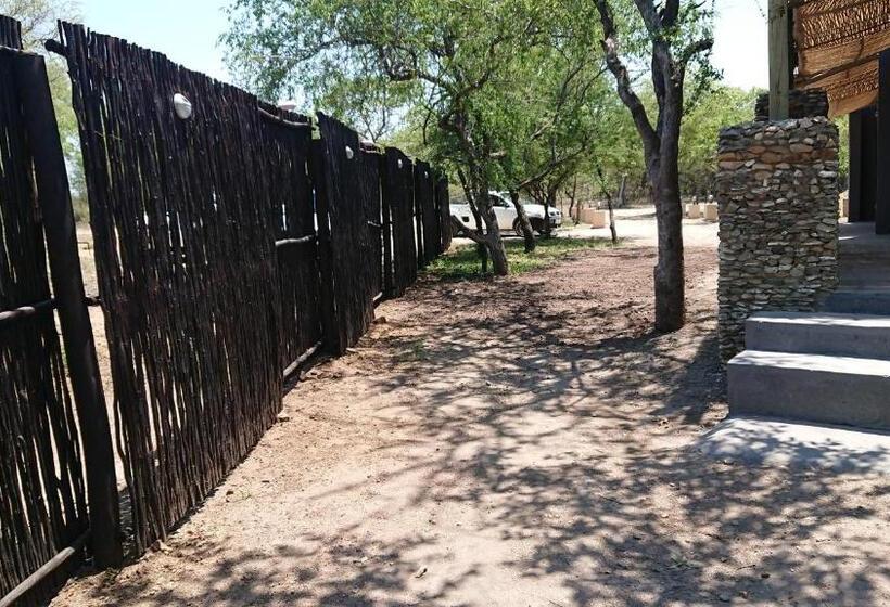 خانه 2 خوابه, Svh Bush Lodge