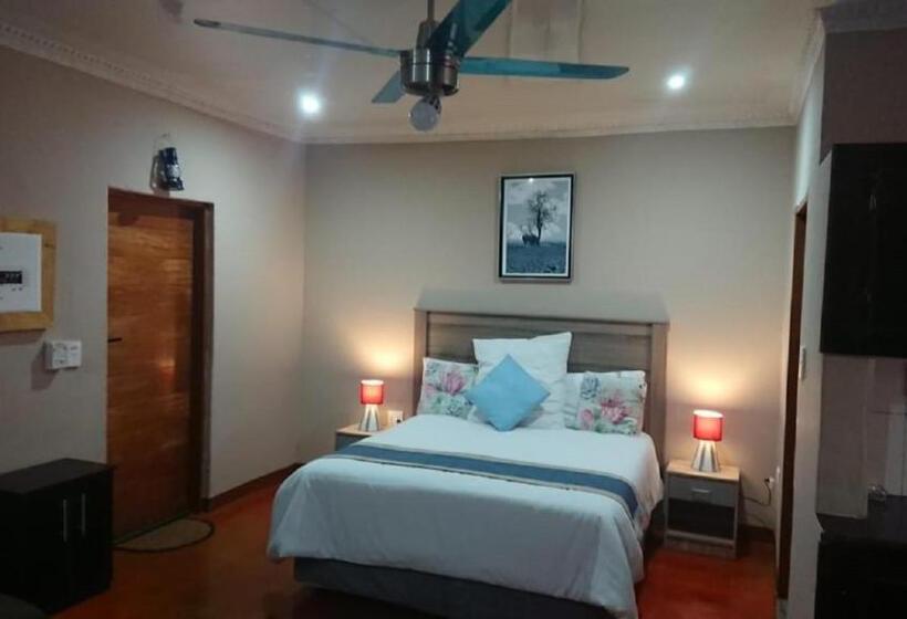 استودیوی استاندارد, Svh Bush Lodge
