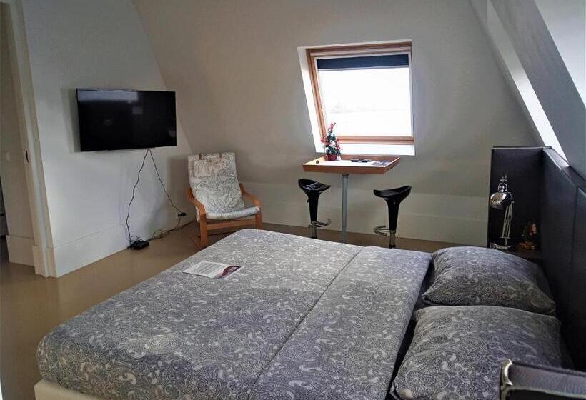 Номер Deluxe Кровать Кинг, Kaap Hoorn Club Bed En Breakfast
