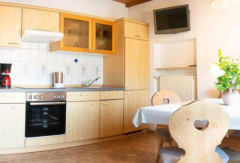 Apartamento 2 Dormitórios, Ennerla Hof