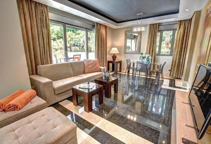 Люкс, Artplatinum Suites&apartments