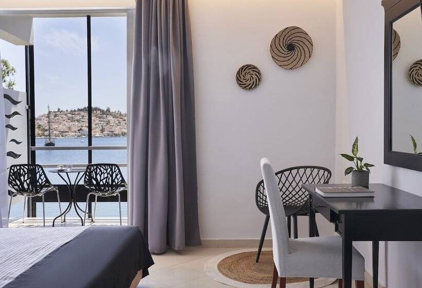 اتاق سوپریور با چشم‌انداز دریا, Xenia Poros Image