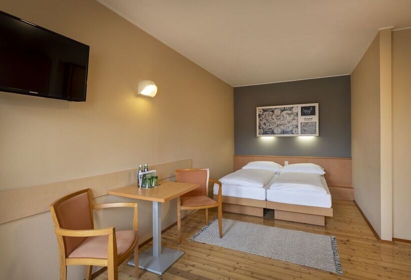 Номер Стандарт, Jufa Hotel Judenburg